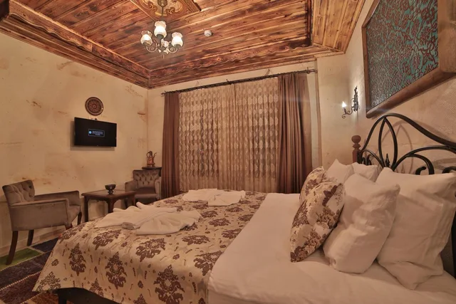 غرفة سوبيريور بسرير مزدوج، Caravanserai Inn Hotel 3/6