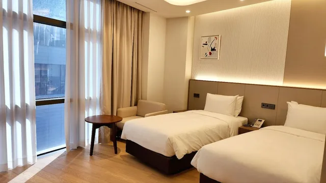 غرفة عصرية ديلوكس بسريرين منفصلين، Arban Hotel 5/10