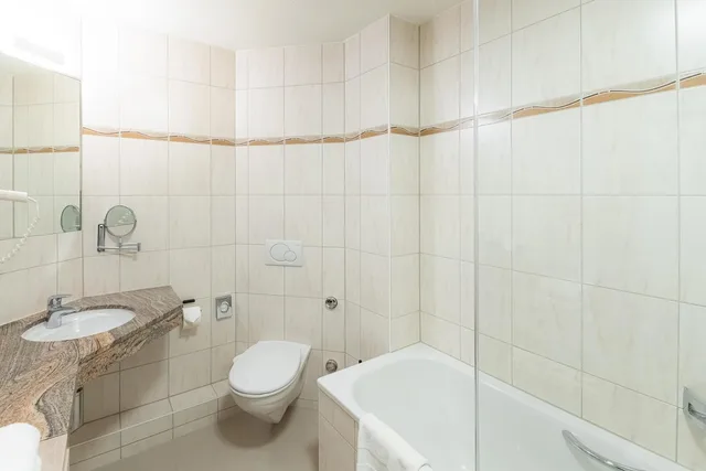 غرفة سوبيريور بسرير مزدوج أو سريرين منفصلين، Victoria Hotel & Residence 3/4