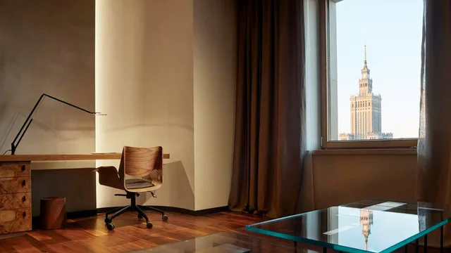 Junior Suite, High Floor, Hotel Warszawa 3/3