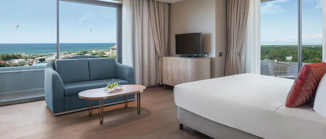 جناح عائلي ثلاثي بإطلالة على البحر، Ela Excellence Resort Belek 2/3
