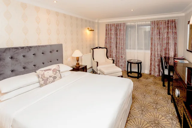 غرفة سوبيريور بسرير مزدوج، Muthu Belstead Brook Hotel 3/10