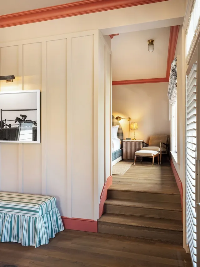 كوخ بسرير كينج مع أريكة، Wine Country Inn 5/7