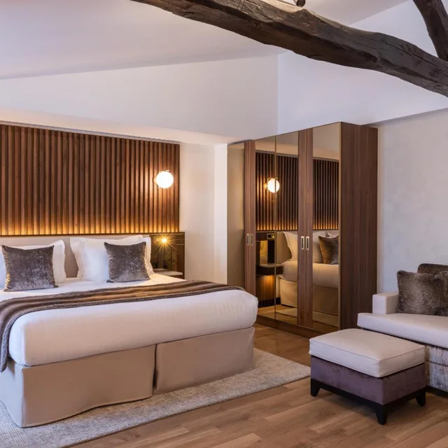 جناح مع أريكة، Hotel Lord Byron 3/6