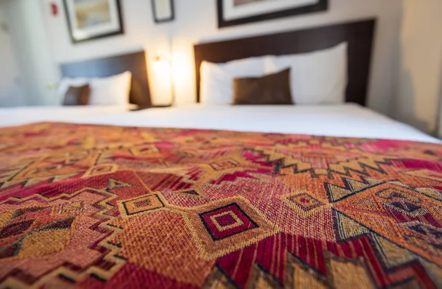 غرفة قياسية بسرير مزدوج، Stovepipe Wells Village Hotel 4/5