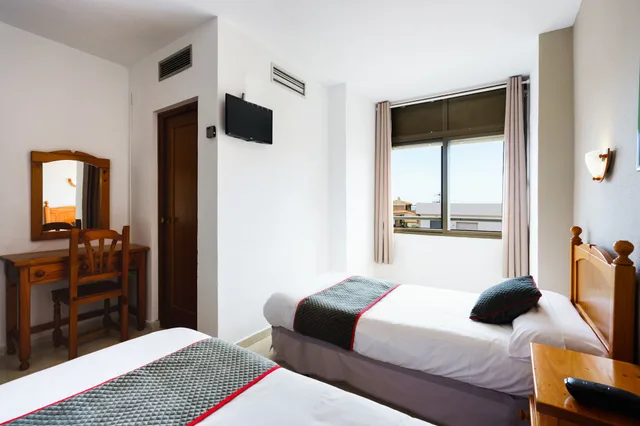 غرفة بسريرين منفصلين، Hotel Costa Andaluza 3/7