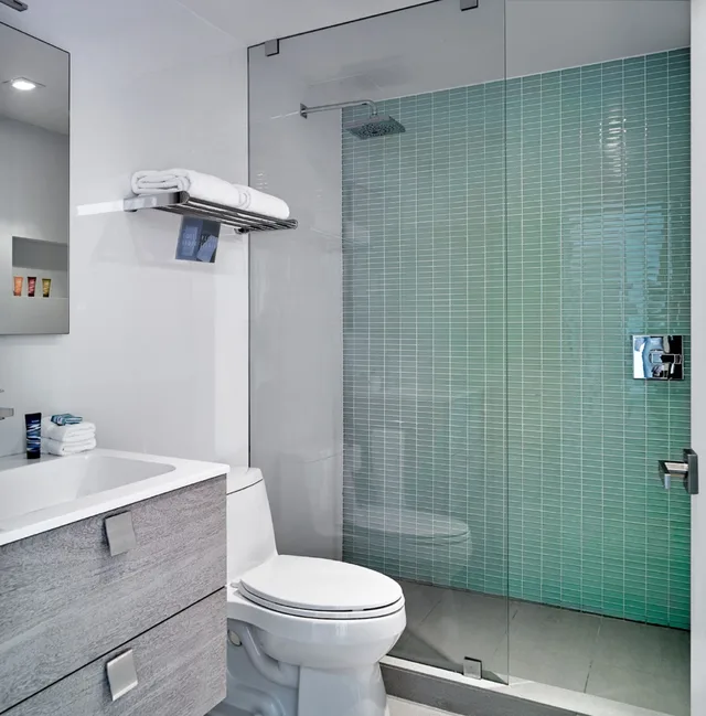 1 Bedroom, Skyline, Suite, Queen Bed, Sofa, Balcony، ABAE Hotel by Eskape Collection 2/2
