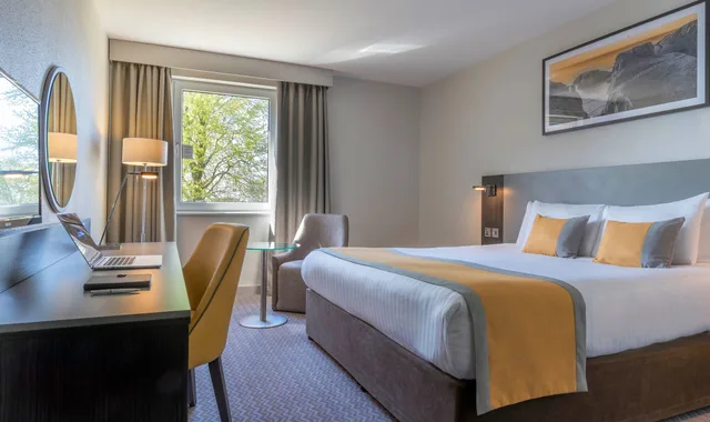 غرفة قياسية بسرير كوين، Maldron Hotel Belfast International Airport 1/8
