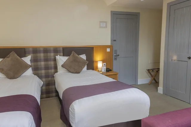 Superior, Twin Beds, Buchanan Arms Hotel & Leisure, Sure Hotel Collection 2/4