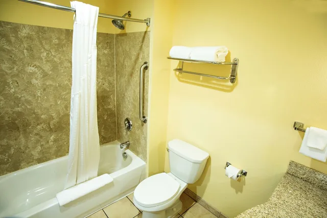 غرفة قياسية بسريرين مزدوجين، Holiday Inn Express & Suites Harrisburg W - Mechanicsburg 6/7