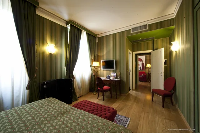 جناح فاخر بسرير كينج بغرفة نوم واحدة مع أريكة، Palazzo Guiscardo 3/4