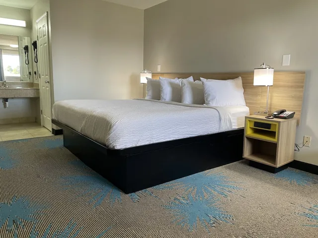 غرفة قياسية بسرير كينج، Days Inn By Wyndham Temple 4/10