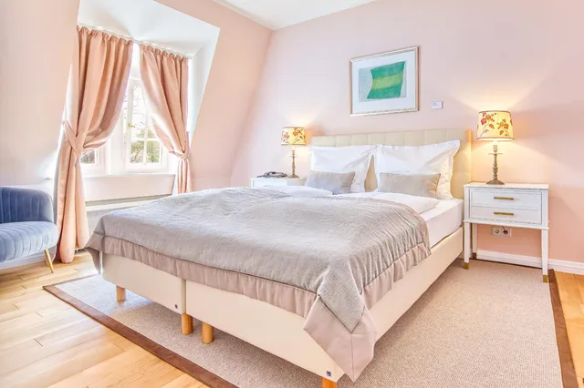 Tower, Junior Suite, Deluxe, King Bed، WALD AND SCHLOSSHOTEL FRIEDRICHSRUHE 4/9