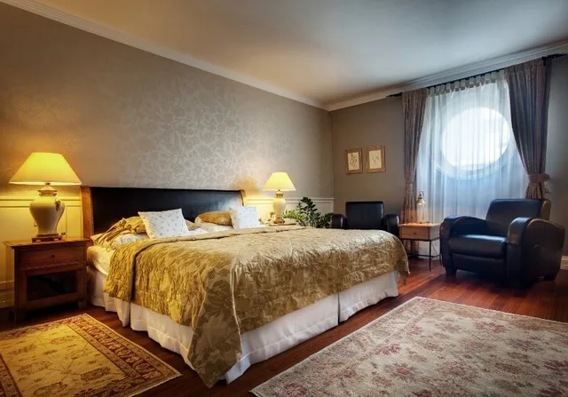 غرفة كلاسيكية بسرير مزدوج، Marrol S Hotel 2/6