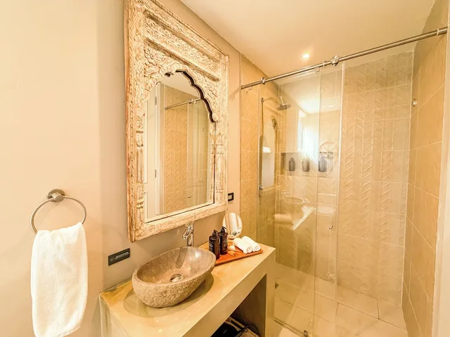 غرفة ديلوكس بسرير كوين بإطلالة على الحديقة، The Providence Hotel Boutique 9/9