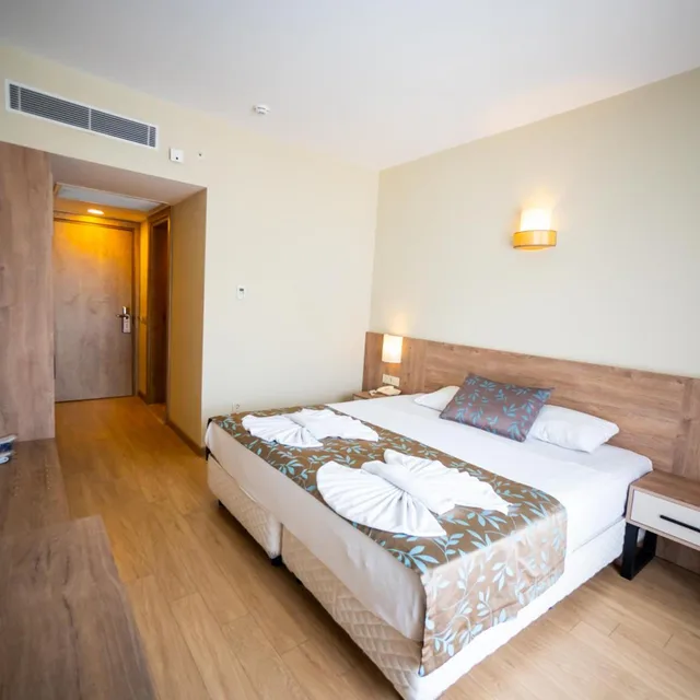غرفة اقتصادية بسرير مزدوج، Lucida Beach Hotel 1/4