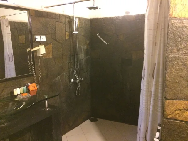 Deluxe, Cabana, King Bed، Flower Garden Hotel 5/5
