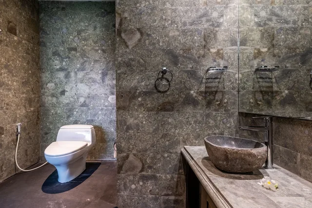 جناح شهر العسل بسرير مزدوج، Huts Rock Ubud 3/3