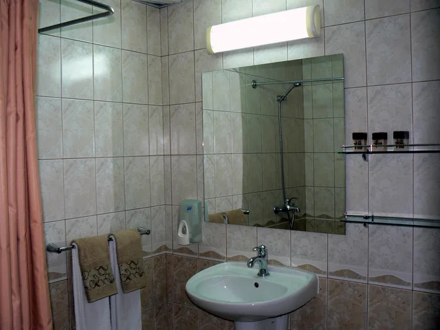 استوديو بشرفة، Lotus Hotel 5/6