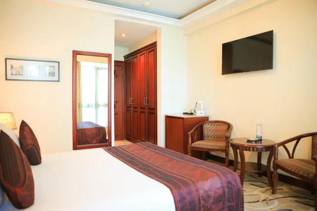 Economy, Double Bed, Swiss Inn Nexus Hotel 2/3