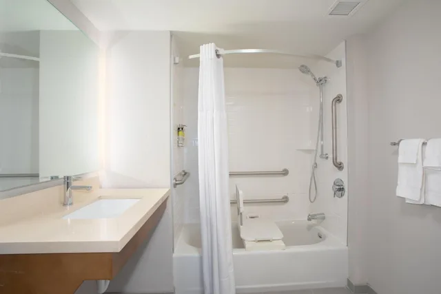 غرفة بسريرين مزدوجين لذوي الإعاقة، STAYBRIDGE SUITES DENVER INTERNATIONAL AIRPORT 3/7