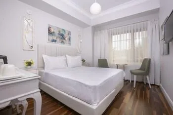 غرفة اقتصادية، Ascot Hotel 1/1