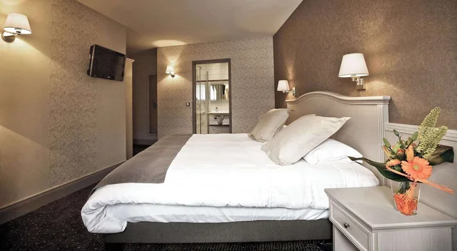 غرفة بريستيج بسرير كينج، Best Western Le Duguesclin 4/5