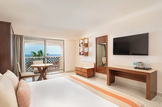 Deluxe, 2 Double Beds, Ocean Front, Balcony، Royal Solaris Los Cabos - All Inclusive 7/10