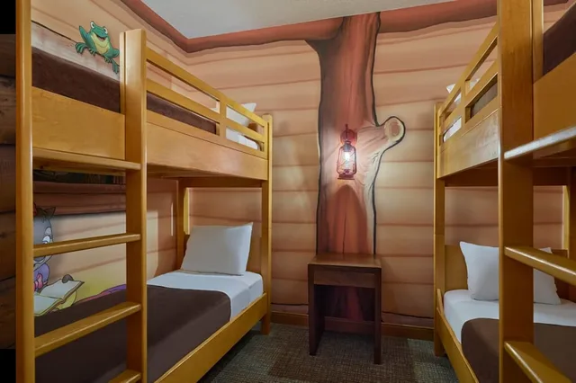 Cabin, Multiple Beds، Great Wolf Lodge Bloomington 2/4