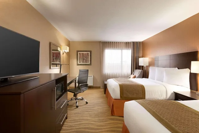 غرفة بسريرين مزدوجين، Park Inn by Radisson Toronto-Markham 1/3