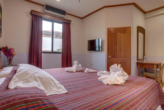 غرفة ديلوكس بسرير كينج، Venus Hotel 4/10