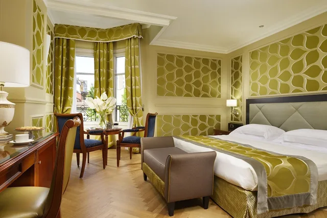 غرفة ديلوكس مفردة بسرير مزدوج، Grand Visconti Palace Hotel 1/3