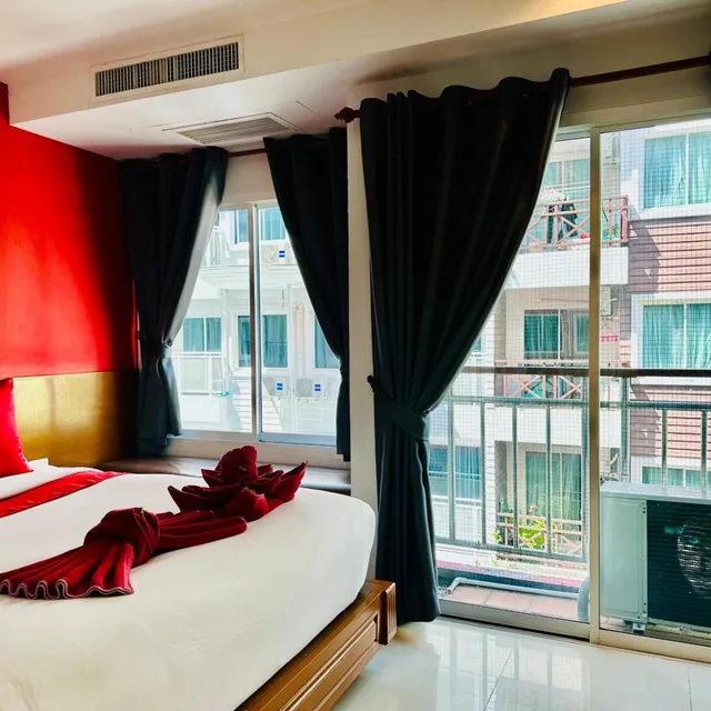 غرفة سوبيريور بسرير مزدوج، PJ PATONG RESORTEL 4/10