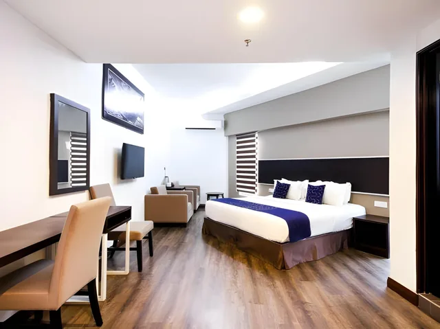 جناح بسرير مزدوج بإطلالة على المدينة بحوض جاكوزي بحوض استحمام، Palette KL Sentral near Pudu LRT formerly RPC Blissful Homes 2/2