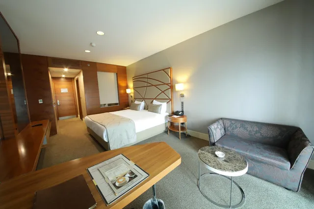 Superior, King Bed, Partial Sea View, Cevahir Hotel Istanbul Asia 5/8