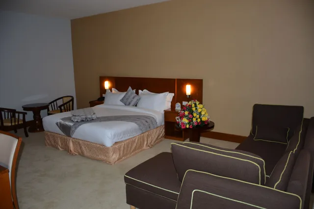 Executive, Suite, King Bed, AZZEMAN HOTEL 9/10