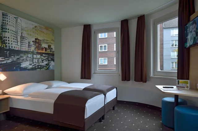 غرفة مفردة بسريرين منفصلين، B&B Hotel Dusseldorf-City-Sued 1/1