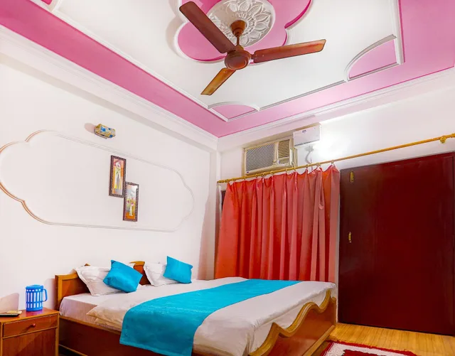 غرفة قياسية بإطلالة على الجبل، Raj Resort 2/10
