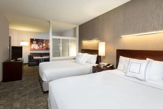 suite, multiple beds، Springhill Suites By Marriott Indianapolis Fishers 1/4