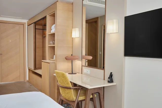 غرفة قياسية بسرير كينج بإطلالة على المدينة، Hotel Budva 6/6
