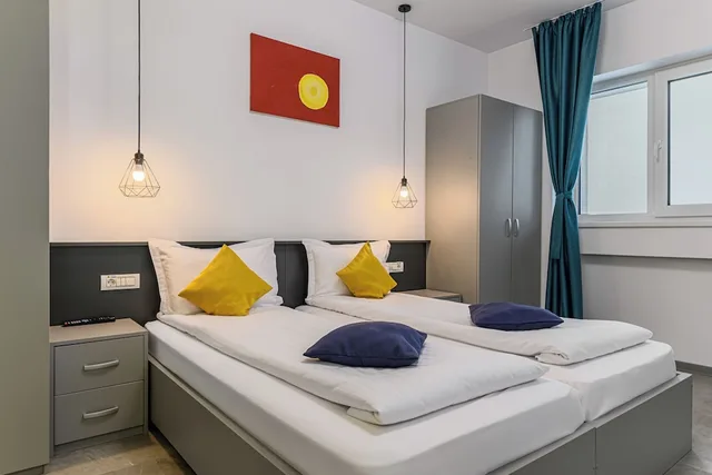 Business, Studio, Suite, Queen Bed, Sofa, Johann Strauss 1/8