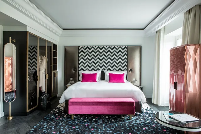 غرفة ديلوكس بسرير كوين، Fauchon L'Hotel Paris 4/10