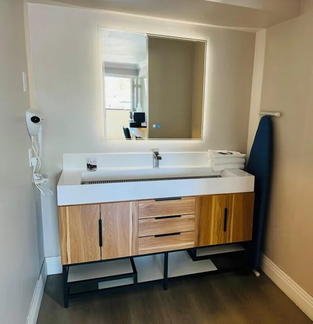 غرفة بسريرين كوين، Signature Inn San Jose 6/7