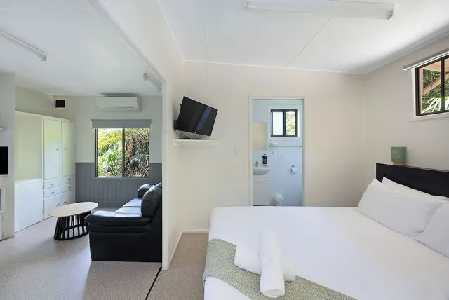 كابينة اقتصادية بسرير كوين، Reflections Holiday Parks Nambucca Heads 2/3