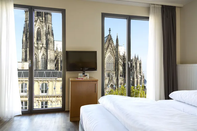 Domblick, Deluxe, Double Bed، Eden Frueh Am Dom Hotel 5/8