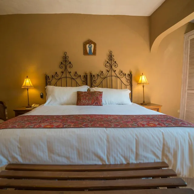 غرفة بسرير كينج، Villa Mirasol Hotel 3/10