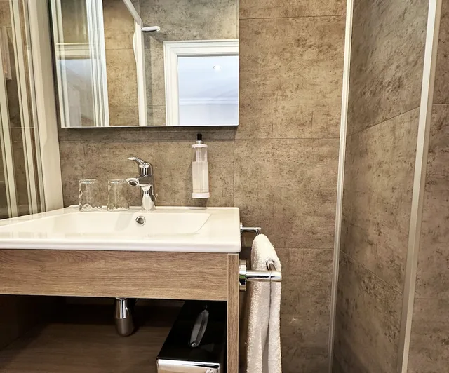 Romance, Superior, Double Bed, Sea View، CITOTEL ARC EN CIEL SPA 4/4