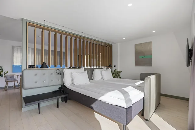 Dolk, Suite, King Bed, Sofa، Hotel Norge By Scandic 1/6