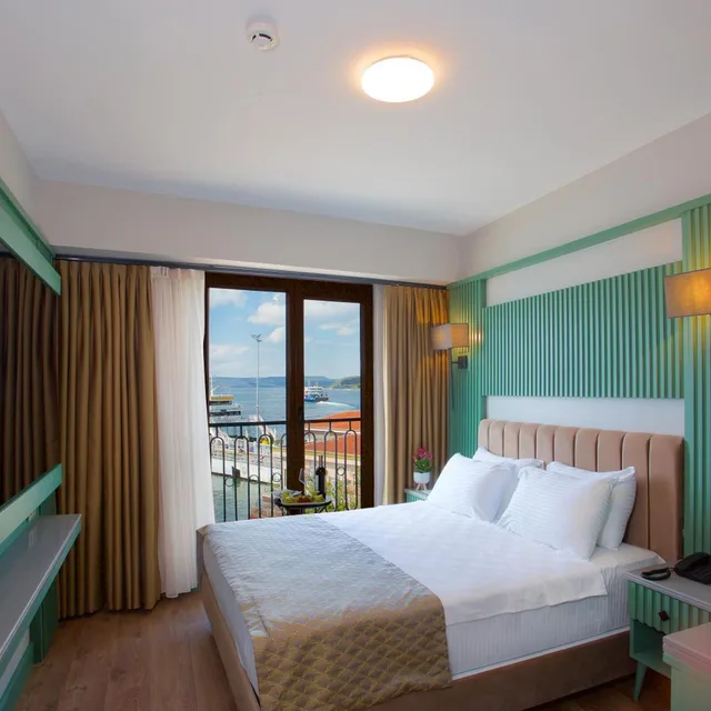 Room, Double Bed, Sea View, Aspen Hotel Canakkale 1/4