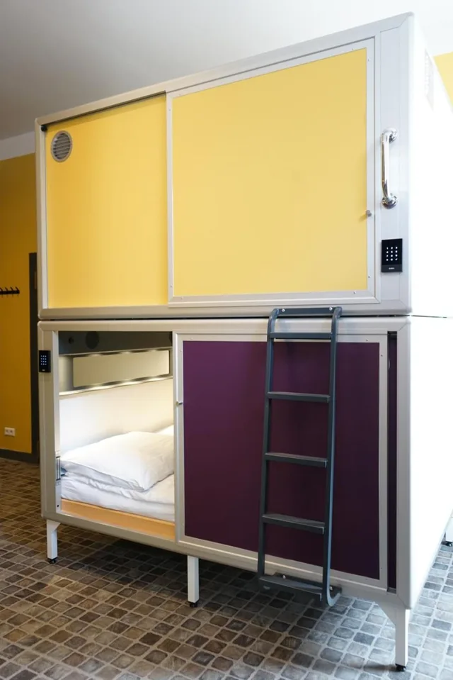 Capsule, Mixed Dorm, Standard, Single، Sunflower Hostel 1/2